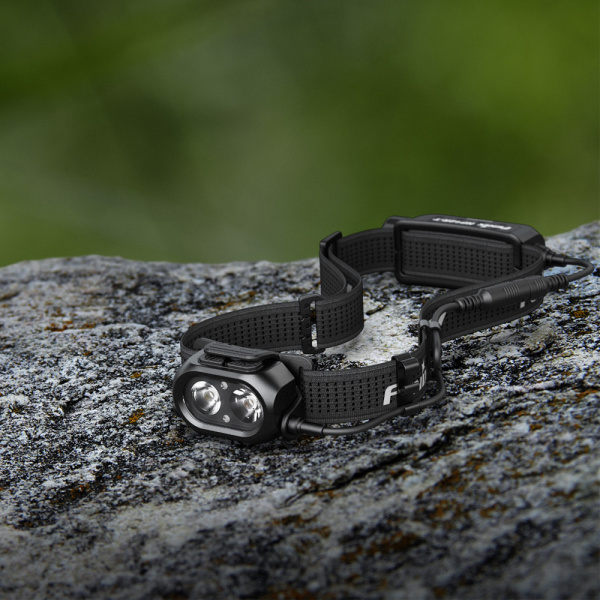 Фонарь Fenix налобный HP12R-T черный 1300 люмен HP12R-Tbk от прозводителя Fenix