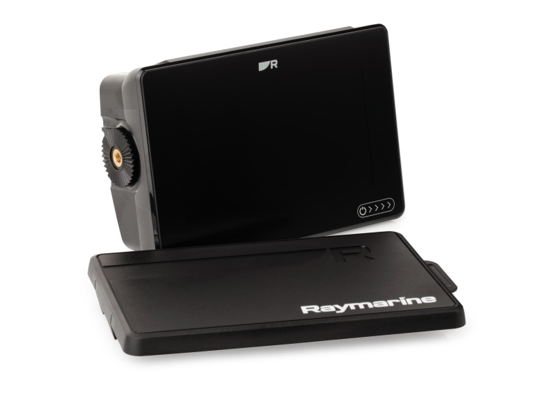 Raymarine AXIOM+ 7 E70634 от прозводителя Raymarine