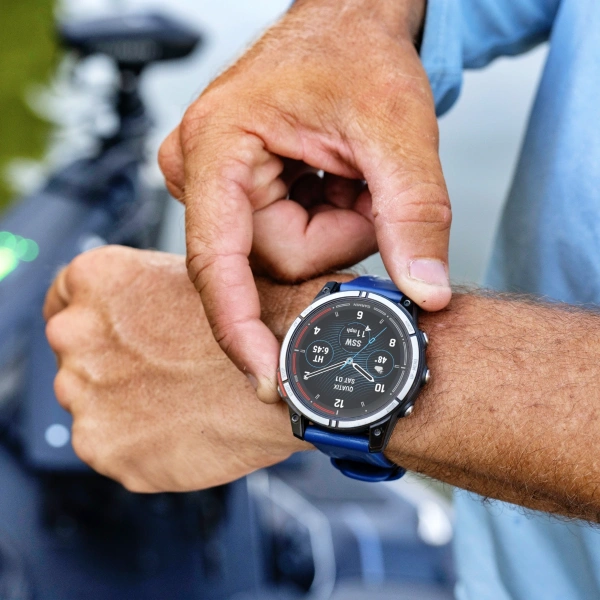 Garmin Quatix 7 Pro - 47 мм AMOLED |