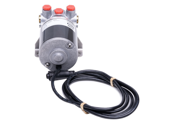 SIMRAD Outboard Autopilot Set incl. PUMP-1 Hydraulic Pump / Point-1 GPS Antenna 000-15952-001 от прозводителя SIMRAD SIMRAD Outboard Autopilot Set incl. PUMP-1 Hydraulic Pump / Point-1 GPS Antenna 000-15952-001 от прозводителя SIMRAD